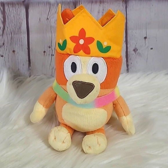 Bluey Other - 2018 Bluey Queen Bingo 7 Inch Plush Stuffed Animal Toy Blue Heeler Dog Pup